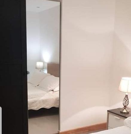 Jadwin Beautiful Room Share Toilet 2 People Londres Extérieur photo
