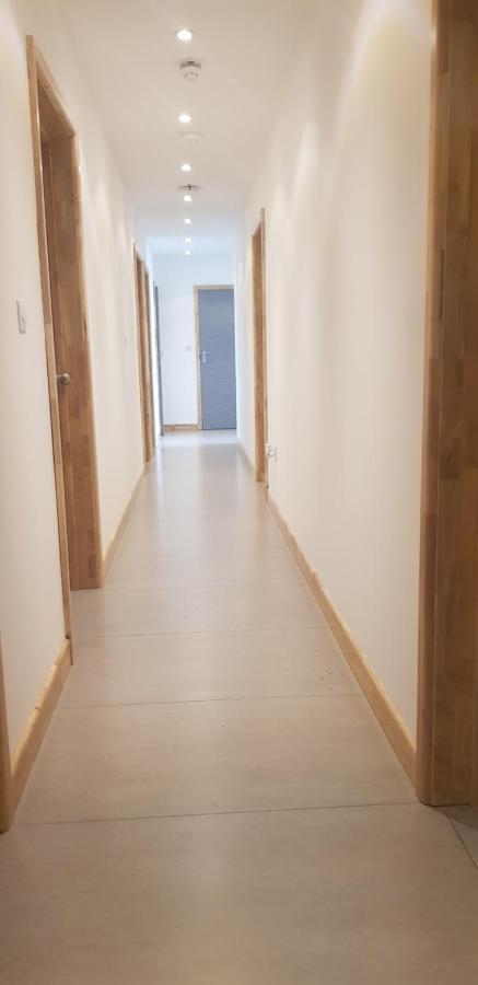 Jadwin Beautiful Room Share Toilet 2 People Londres Extérieur photo